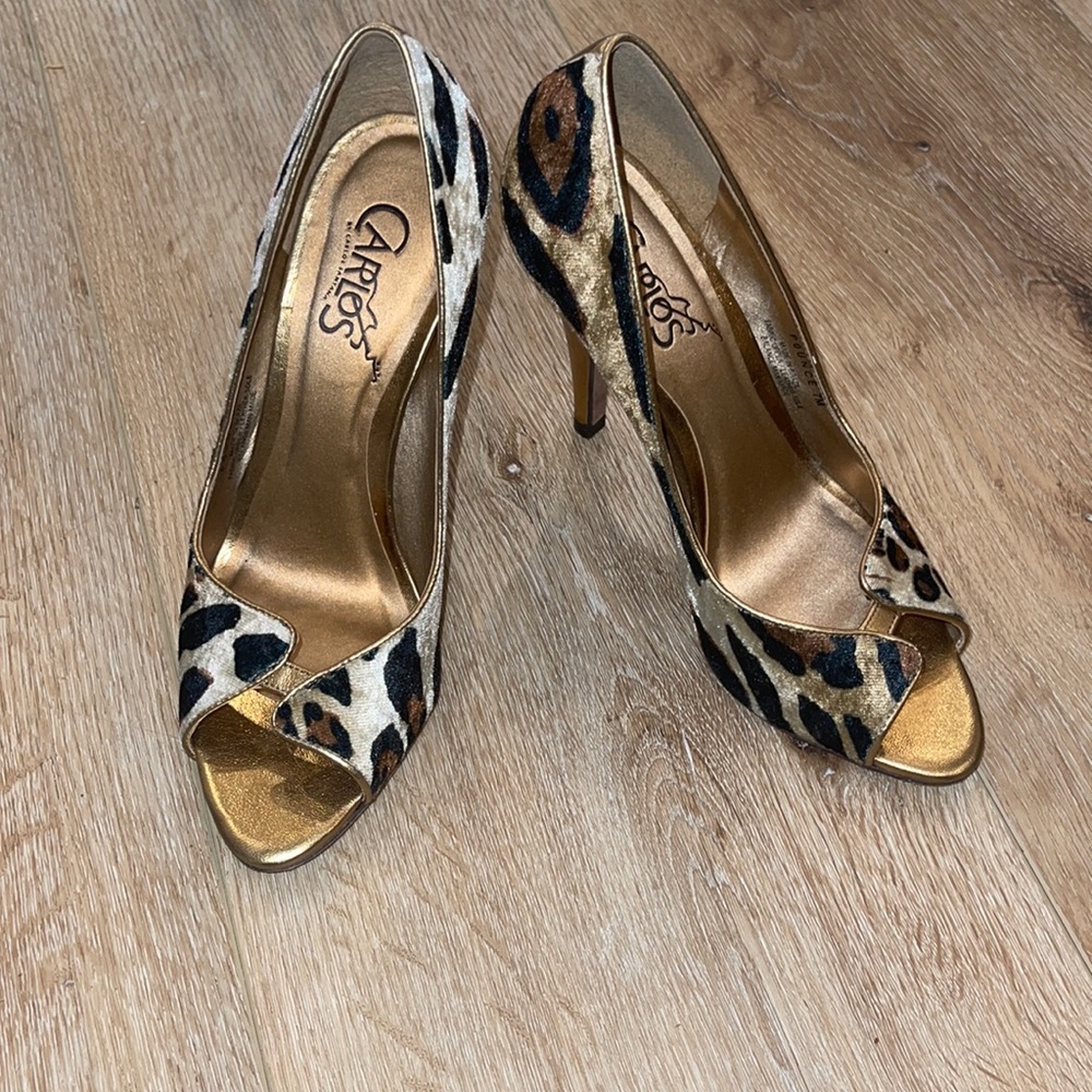 Carlos Santana Leopard Heels w/ bronze leather. Size 7